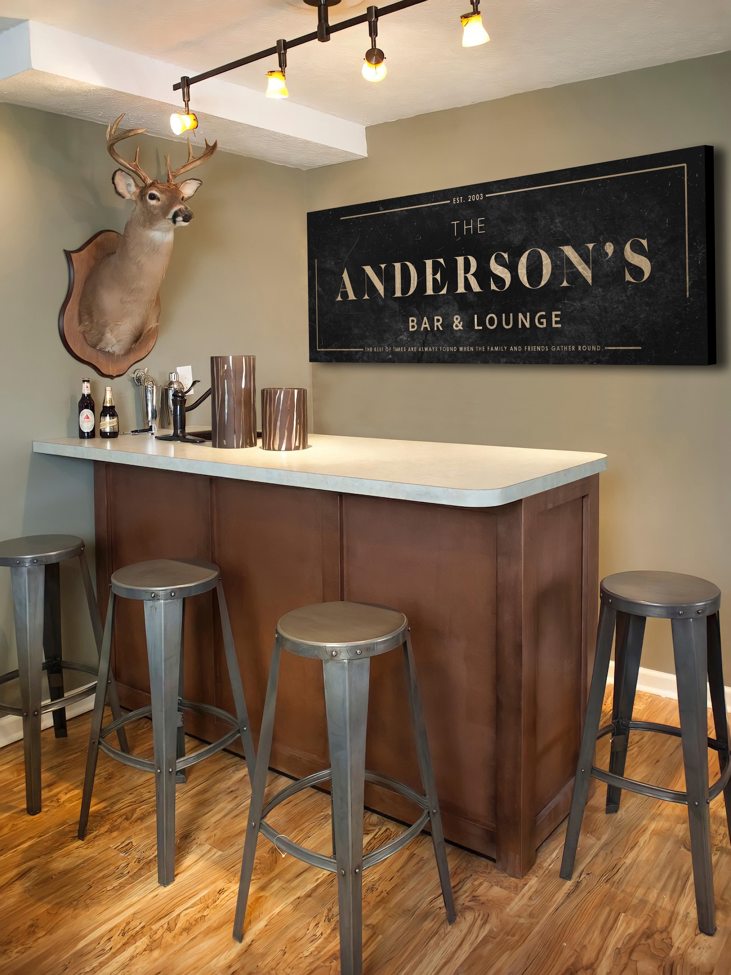 Bar & Lounge Sign