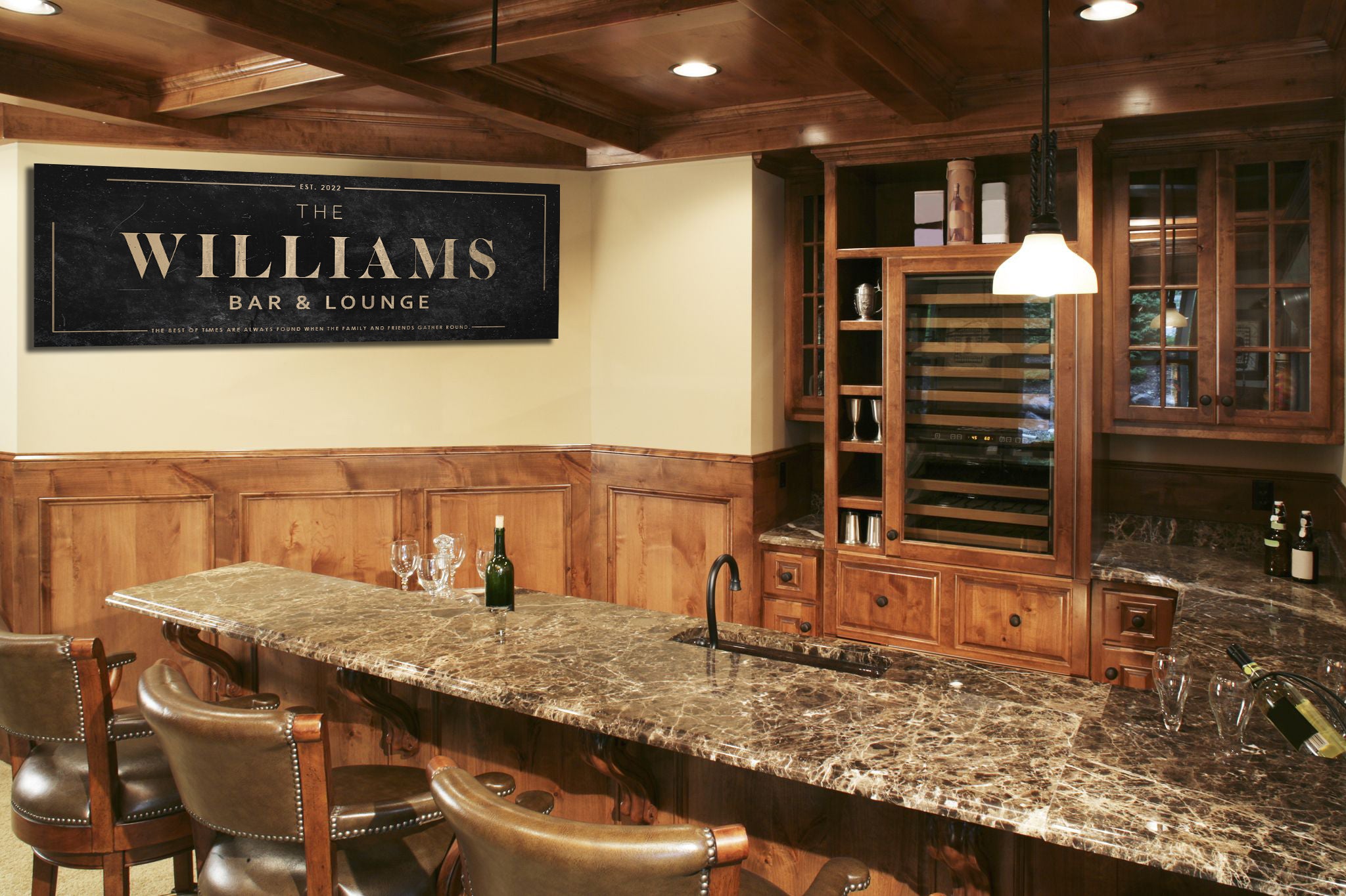 Bar & Lounge Sign